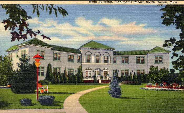 Fidelmans Resort - Old Post Card (newer photo)